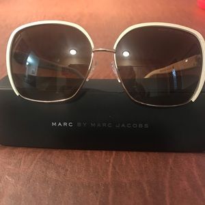 Elegant white trimmed shades